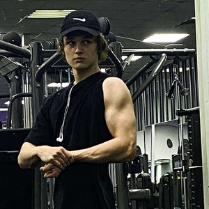 raiva de esteróides