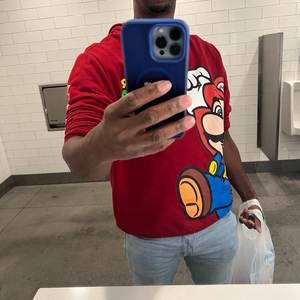 going threw my phone (Explicit)