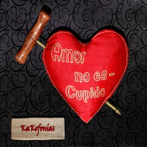 Amor No Es-Cupido