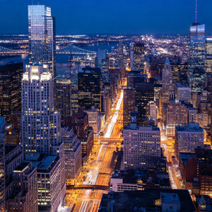 一身清贫怎敢入繁华