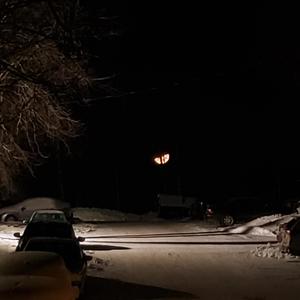 Reste à mes côtés