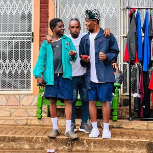 freestyle ya madekwana (feat. mr mpuna & vule c4)