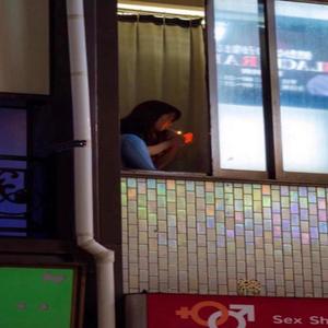 Drugz Gon Do Yhu Dirty? (feat. Hakim XOXO, Kaiidiedd & !Ttwsi) (Explicit)