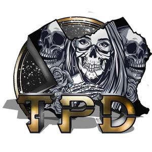 10 TOES (feat. PLAYABOYSWAGLOW, Liz is da biz niz & BluntSteve) (Explicit)