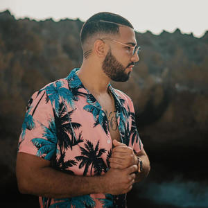 Perfecta (feat. Darwin la firma) (Explicit)