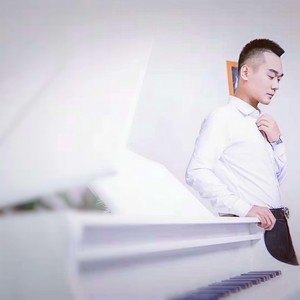 雨中漫步封面