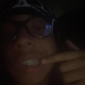 glazin? (feat. C4MS!) (Explicit)