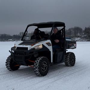 left or right (Explicit)