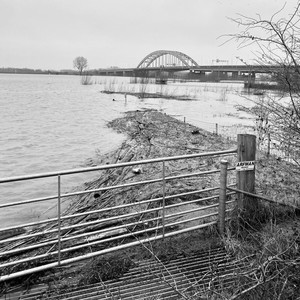 Laat ons ongelukkig zijn (Explicit)