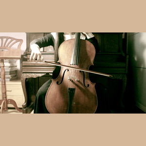 「大提琴」Sadness and Sorrow