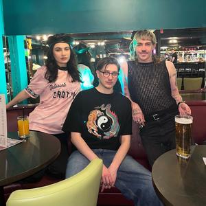 Fast and Furious (feat. rossé & Sophie Satanique) (Explicit)