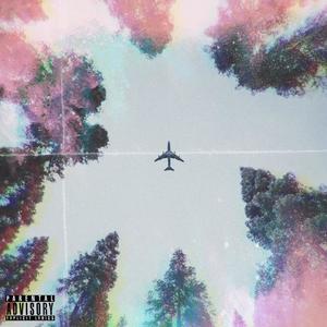 Flight (feat. Yungsan) (Explicit)