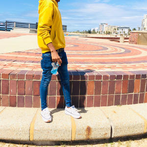 Never fade (Explicit)