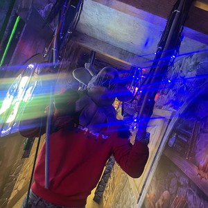 Bruce Wyne (Explicit)