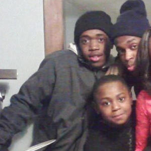 Voices (feat. Shyne Wooski) (Explicit)