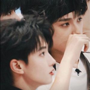 与你同行 共赴风光