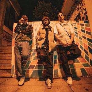 Desde a primeira (feat. Kravas, SPVSR & Tommy el Finger) (Explicit)