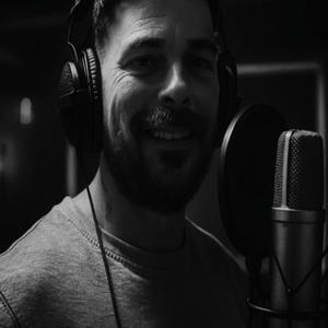 Gravity and gold (feat. Ashley G)