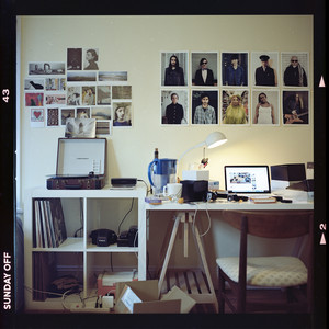 나 아닌 누구를 (Someone Who Isn't Me)