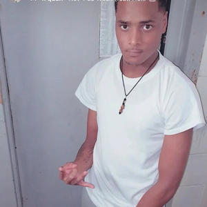 meet a smacker (feat. Brixkbaby Hoodrixh) (Explicit)