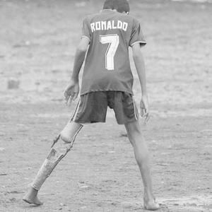 MOVIMENTO (feat. Omen & Yungbratz) (Explicit)