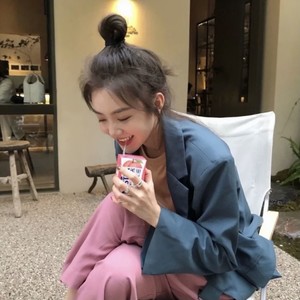 利刃在手于光明中得救