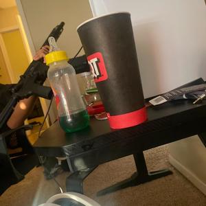 ISMOKEDEADGUYS (Explicit)