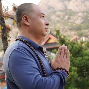 红尘的路口 (伴奏)