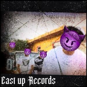 Sippin & Smoking (feat. LocoTravi1903) (Explicit)