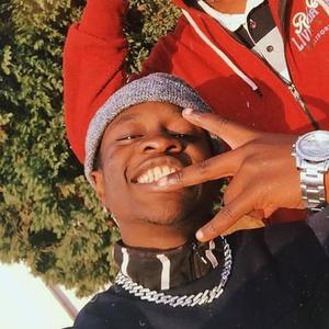 Uh yeah(Yex4 Freestyle)(feat. Trident_stray) (Explicit)