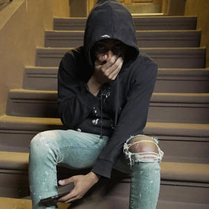 Dissing For Clout (feat. Reese Loc & White Mh) (Explicit)