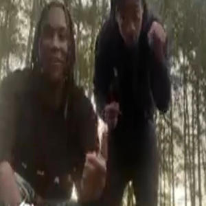 Fly away (feat. Yung coas) (Explicit)