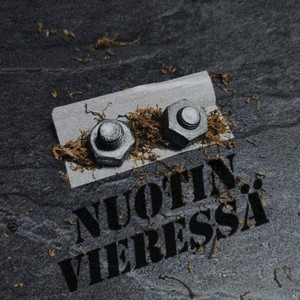 Nuotin Vieressä (Explicit)