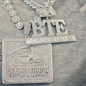 Get Off(feat. Kee Money) (Explicit)