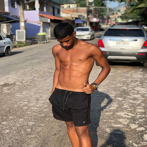 ME APAIXONEI QUANDO TU SENTOU x BEAT RISADA KOF (Explicit)