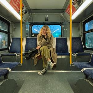 down to the river (feat. Caitlin Glasgow) (voice memo)