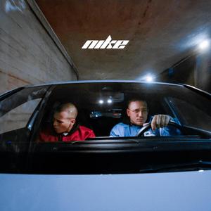 Nike (feat. Wizzy) [Explicit]