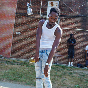 Hold Yo Breath (Explicit)