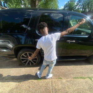 Kmo Gang (feat. Dgloc & 392Dee) (Explicit)