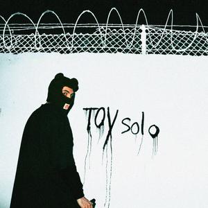 TOY solo (feat. Puche)