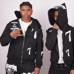 First to shoot (feat. Sw1ndle) (Explicit)