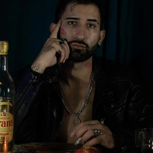 Aesthetic (Explicit)