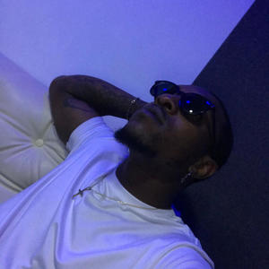 Sube (feat. Muese tropical + el kiala) (Explicit)