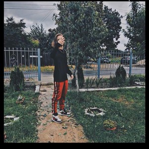 Glocku' Sus(feat. Goldbach) (Explicit)
