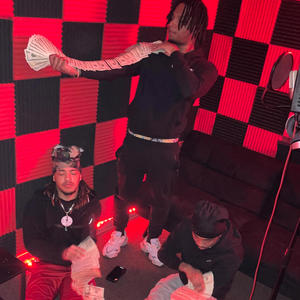 Aint I (feat. Meexhh & Kyyfuzz)