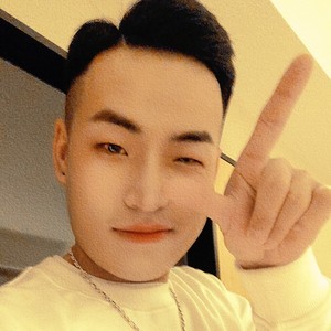 第一次心动DJ版 (伴奏)