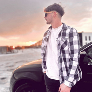 Nieobecny (Explicit)