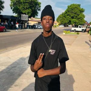 Double Homicide (feat. Dezzy K) (Explicit)