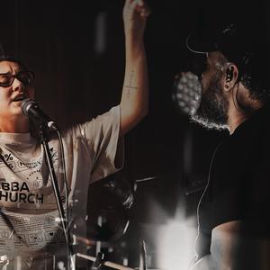 Abra O Livro + Santo