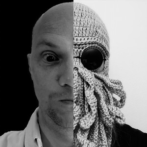 Smoke Strobes & Robes